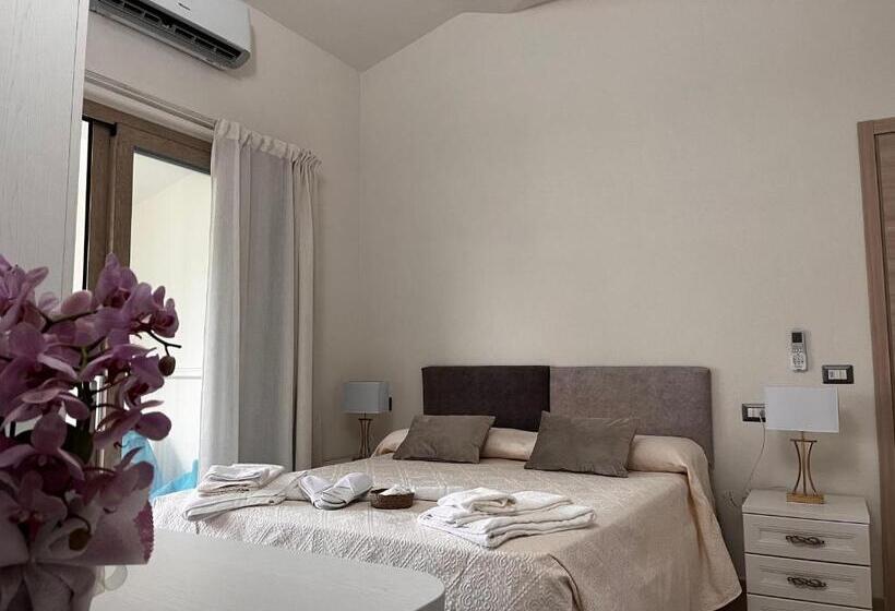 اتاق استاندارد با تخت بزرگ, Lamefata