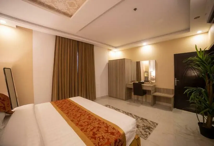 デラックススタジオ, First Diamond Served Apartments Formerly Hekayat Abeer