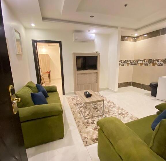 סוויטה, حكاية عبير للشقق المخدومة