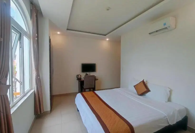اتاق لوکس با چشم‌انداز دریا, Hương Trà Hotel Apartment