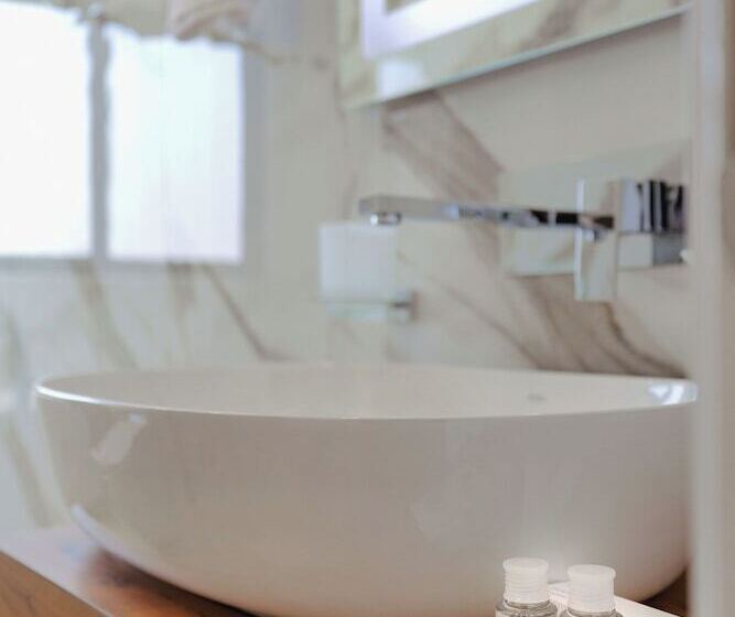 Номер Стандарт с Гидромассажем, Duka S