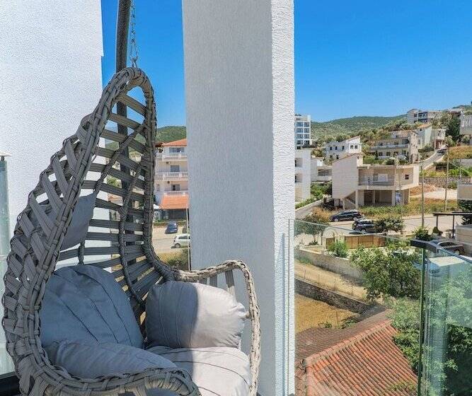 Номер Стандарт с Гидромассажем, Duka S