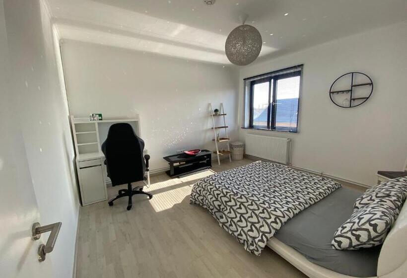 חדר סטנדרט, Guesthouse Luis Met Gedeelde Badkamer En Keuken