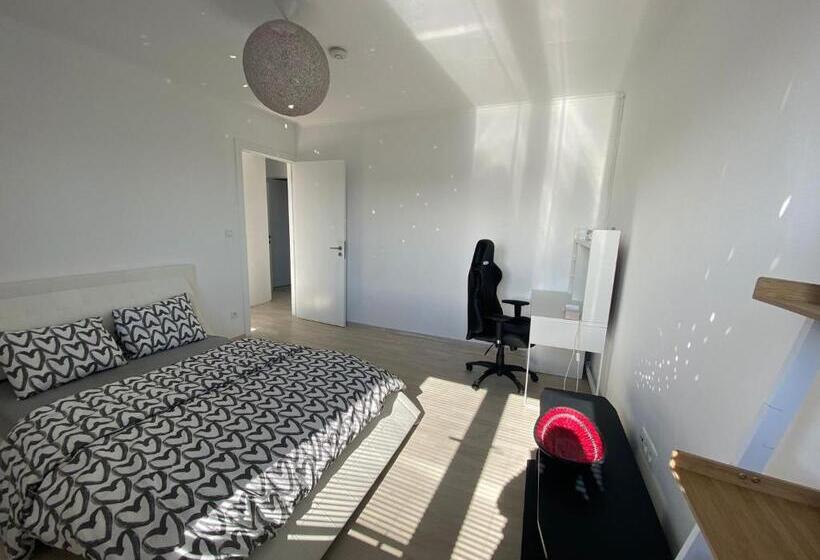 Номер Стандарт, Guesthouse Luis Met Gedeelde Badkamer En Keuken