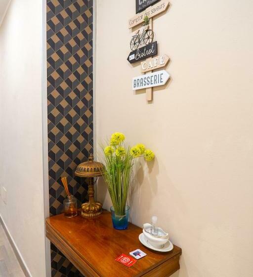 اتاق لوکس با بالکن, Covo Di Levante