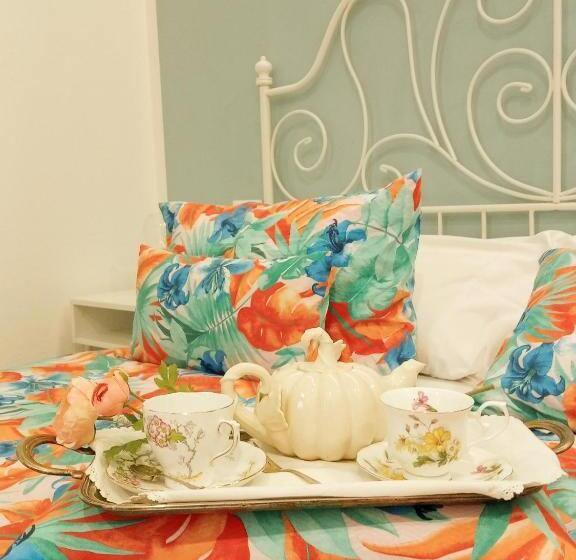 اتاق لوکس, Covo Di Levante