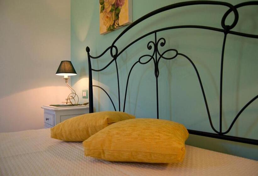 شقة غرفة واحدة, Agriturismo Il Falco