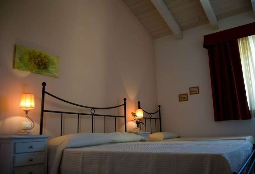 Номер Стандарт, Agriturismo Il Falco