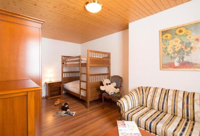 סוויטה משפחתית, Belle Epoque Hotel Victoria & Apartments