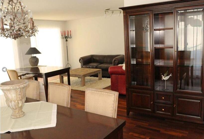 דירת שלושה חדרים, Belle Epoque Hotel Victoria & Apartments