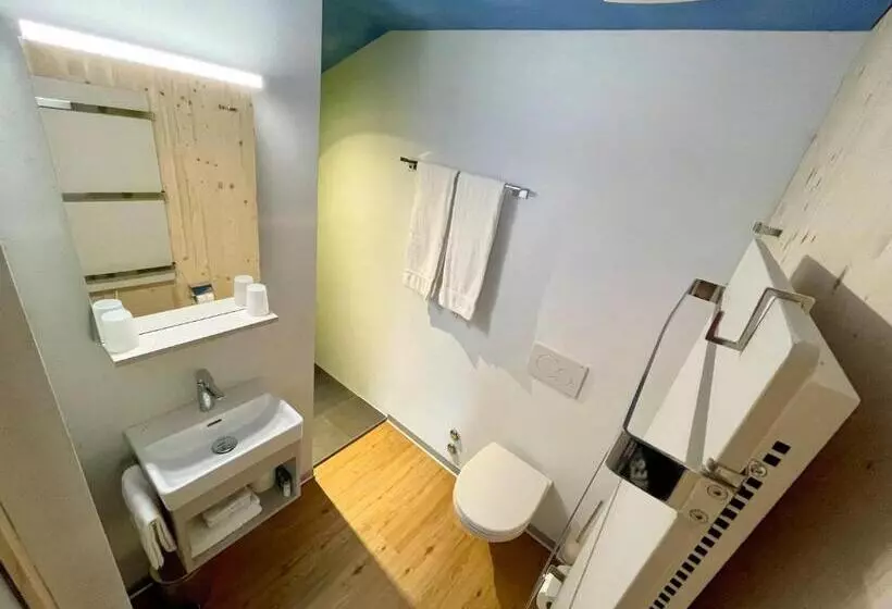 ファミリールーム, Boutique Und Bier Hotel Des Alpes