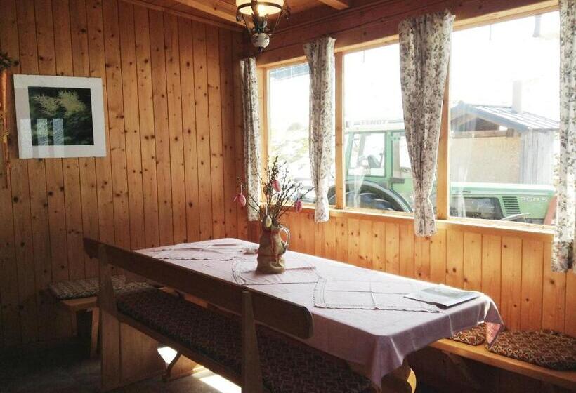 Номер Стандарт Вид на Горы, Ferienhof Kriechbaumer