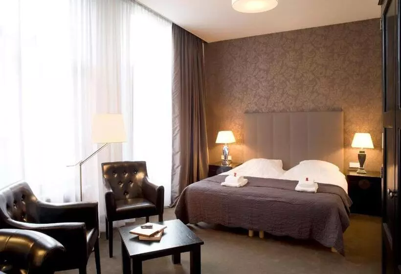 سوییت جونیور, Grand Hotel Alkmaar