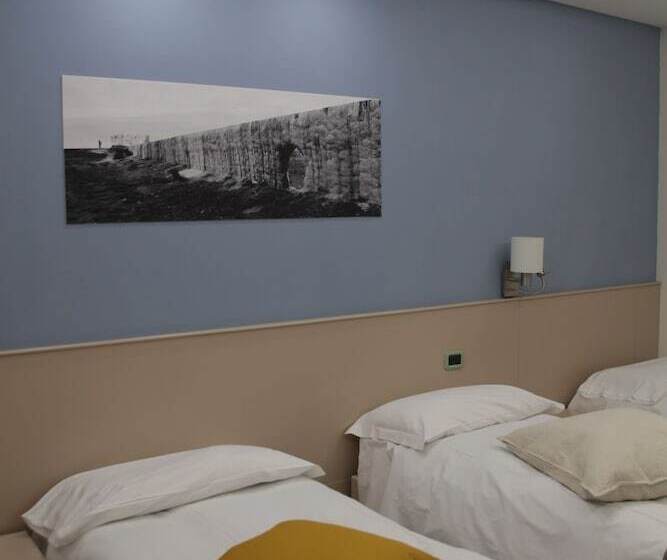 스탠다드 트리플 룸, Albergo Da Benedetta