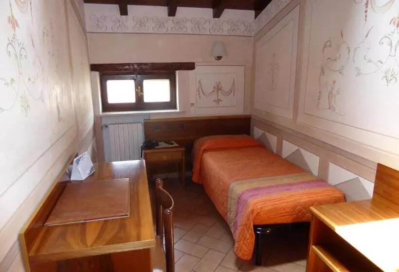 スタンダードシングルルーム, Albergo Giulia Gonzaga