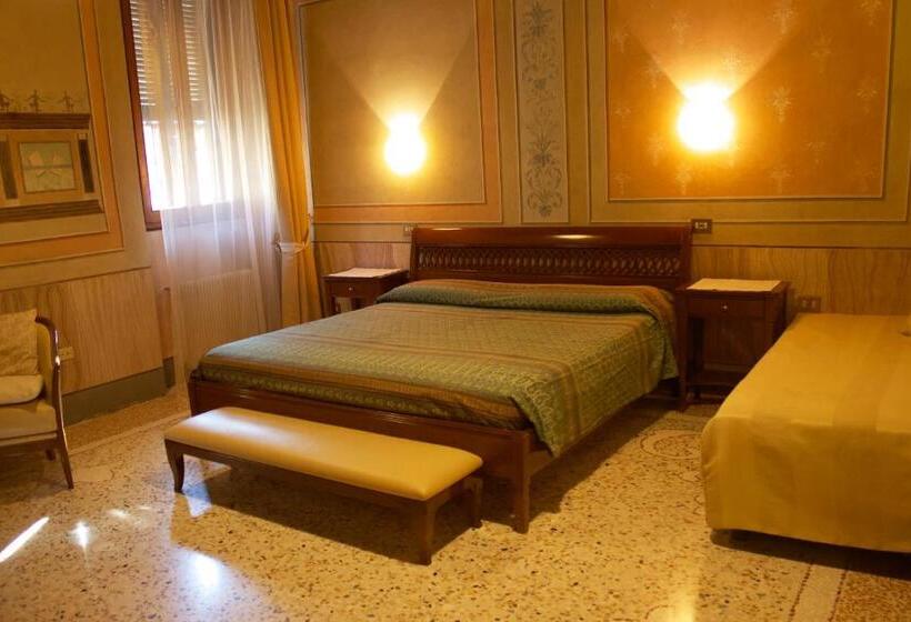 סוויטת ג'וניור, Albergo Giulia Gonzaga