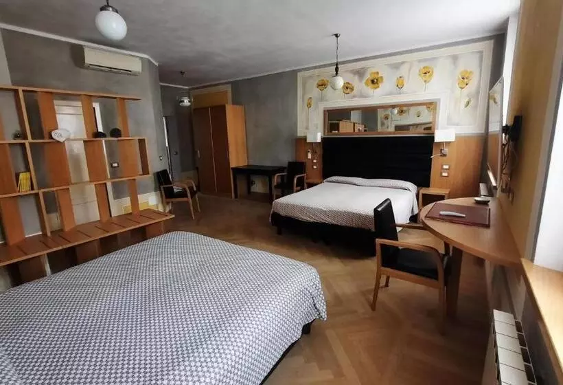 スーペリアファミリールーム, Albergo Giulia Gonzaga