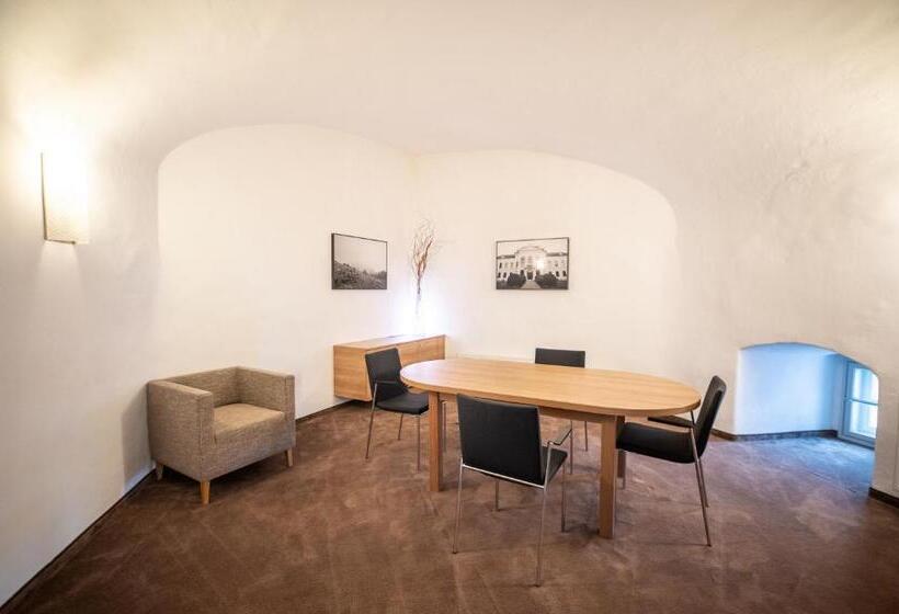 Студия Стандарт, Altes Kloster