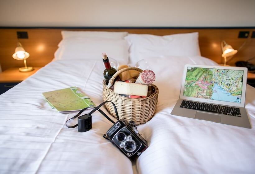 غرفة قياسية, Antica Croce   Gardaslowemotion