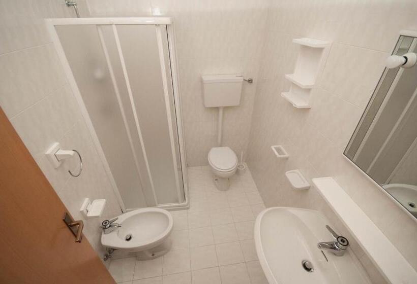 شقة غرفة واحدة ذات إطلالة, Antica Croce   Gardaslowemotion