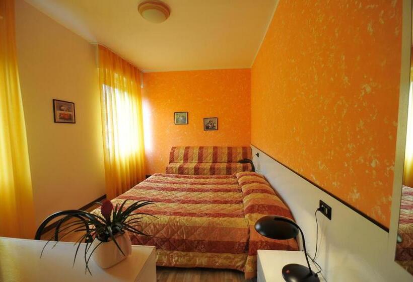 غرفة قياسية, Antica Croce   Gardaslowemotion