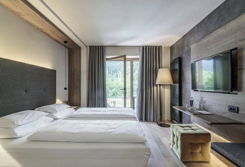 Номер Стандарт, Christof