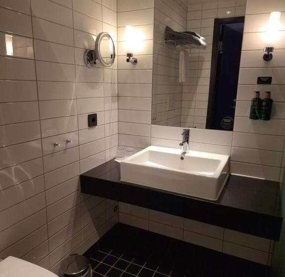 景色の見えるスーペリアルーム, Clarion Hotel Sense