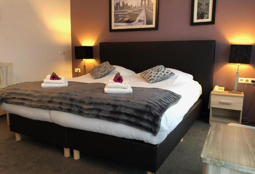 Номер Стандарт, De Keizerskroon Hoorn