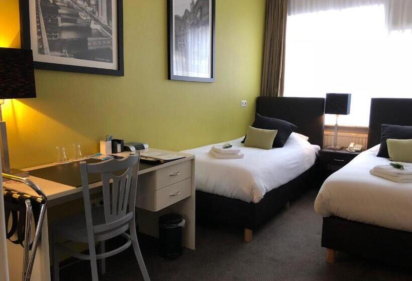 Номер Стандарт, De Keizerskroon Hoorn