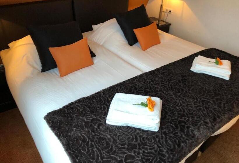 Номер Стандарт, De Keizerskroon Hoorn