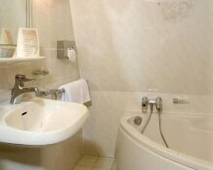 Номер Стандарт, De Keizerskroon Hoorn