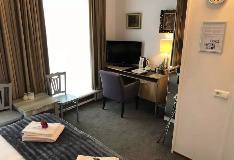Standard Room, De Keizerskroon Hoorn