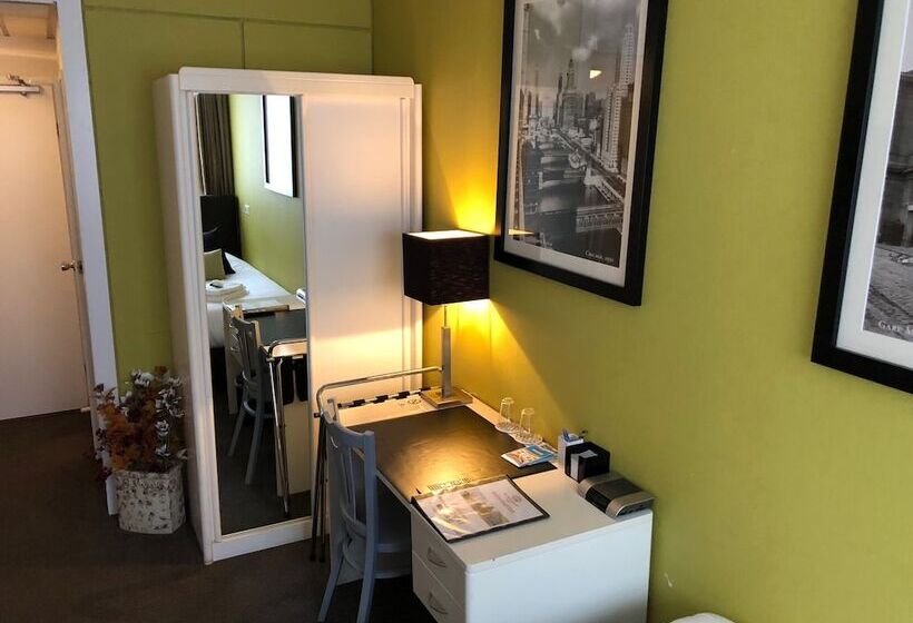 Номер Стандарт, De Keizerskroon Hoorn