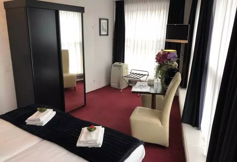 Suite, De Keizerskroon Hoorn
