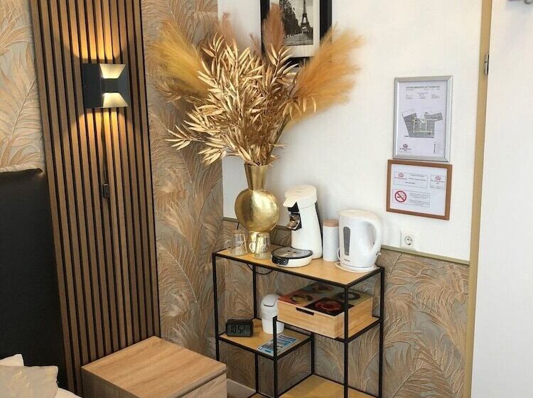 Люкс, De Keizerskroon Hoorn