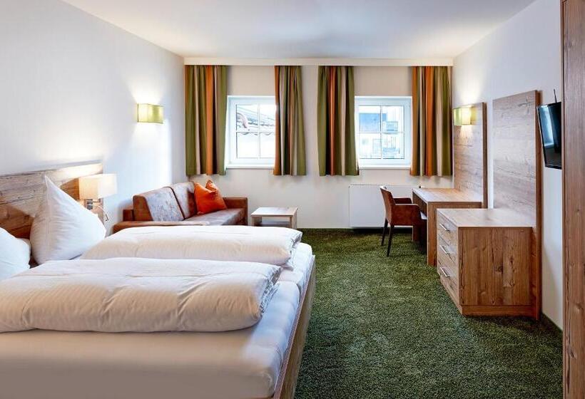 חדר קומפורט, Flatscher