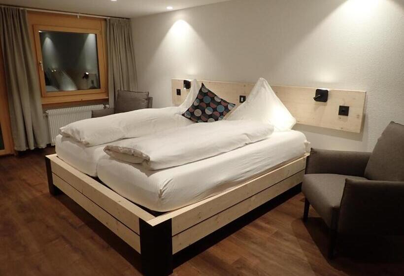 סוויטת ג'וניור, Furka