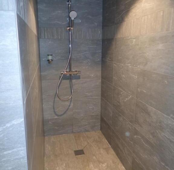 חדר קומפורט יחיד, Furka