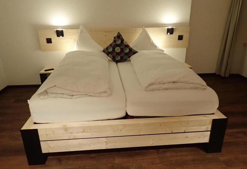 חדר סטנדרט, Furka