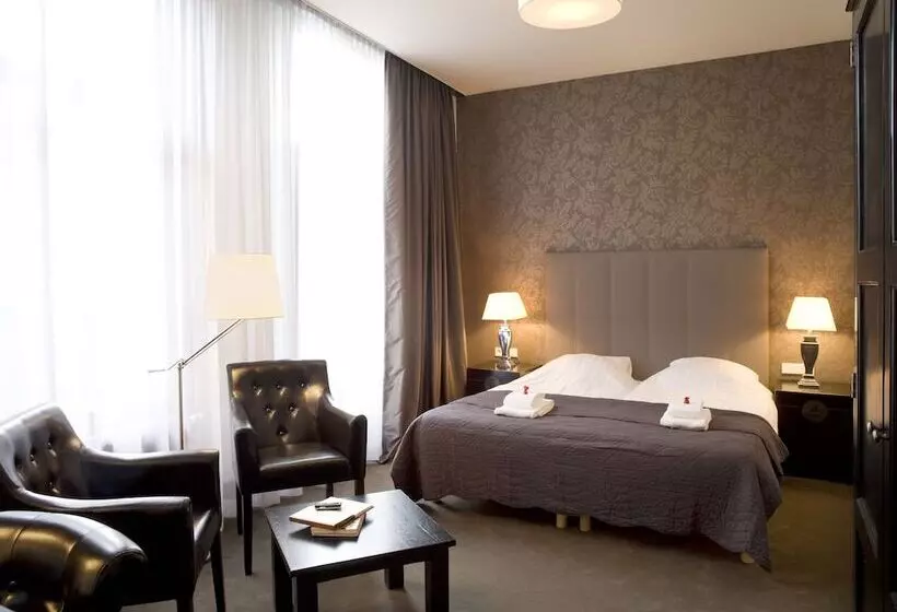 سوییت جونیور, Grand Hotel Alkmaar