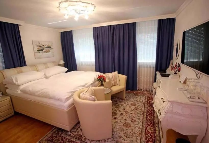 Standard-huone, Höckner Plaza