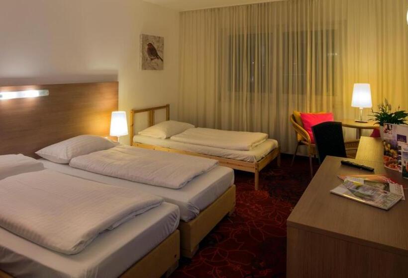 Komfort Trippelrum, Kaiserrast