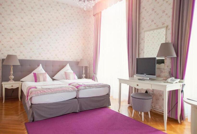 Номер Комфорт, Pałac Brunów   Wellness & Spa