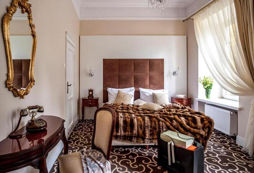 Апартаменты 1 Спальня, Pałac Zegrzyński