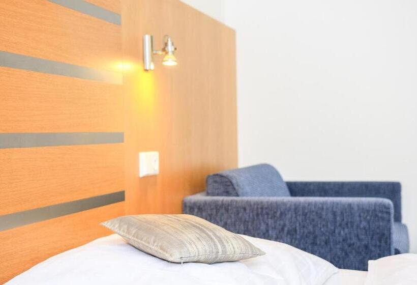 스탠다드 룸 호수 전망, Port Doksy