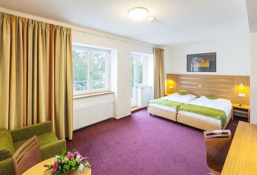 스탠다드 룸, Port Doksy