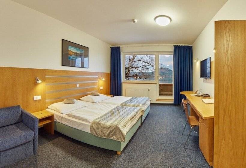 스탠다드 룸 호수 전망, Port Doksy