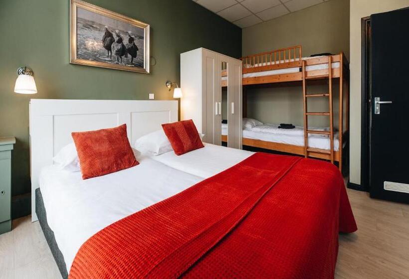 اتاق خانوادگی, Renesse