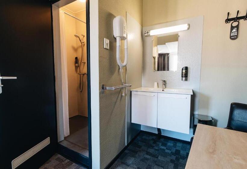 استودیوی استاندارد, Renesse