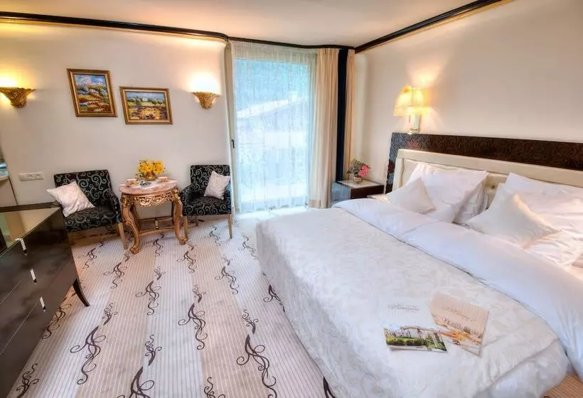 5寝室のヴィラ, Residenz Alexado